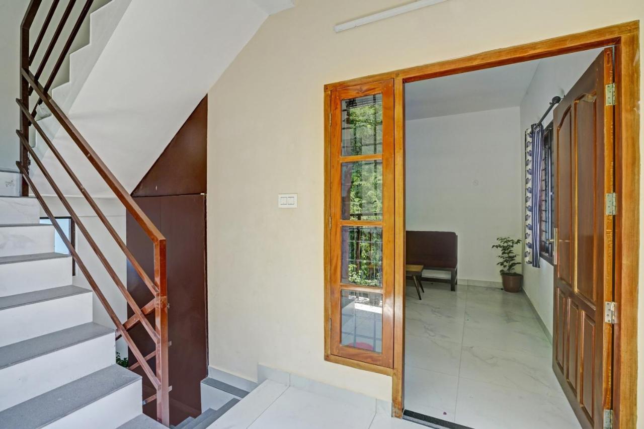 Spot On Blissful Villa Коччи Экстерьер фото